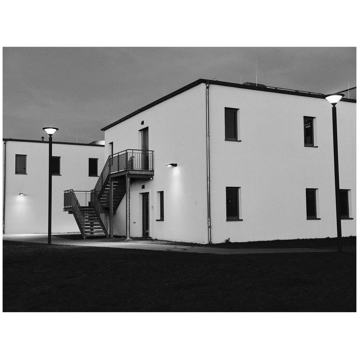 Nighttime buildings 
📷Fujifilm GFX50R + MC Rokkor 58mm/1.4
#architecture
#monochrome
#blackandwhite
#bw
#bw_lover 
#bnw
#bnw_captures 
#bnwmood
#lensonstreets 
#lensculture
#mediumformat
#urban
#urban
#urbanromantix 
#streetphotography 
#city
#berlin
#cityphotography 
#citylife