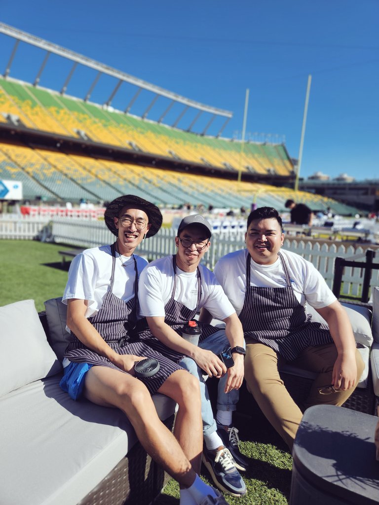 Serge Belair (@sbcremebrulee) on Twitter photo This right here is what you can call a SOLID TEAM. Thank boys, couldn't do what I loved to do without you..
.
.
.
#ilovemyjob #cheflife #team #yes #feastonthefield #thankyou
@iamderick916 #feastonthefield <a href="/ExploreEdmonton/">Explore Edmonton</a> <a href="/yegconvention/">Edmonton Convention Centre</a> This right here is what you can call a SOLID TEAM. Thank boys, couldn't do what I loved to do without you..
.
.
.
#ilovemyjob #cheflife #team #yes #feastonthefield #thankyou
@iamderick916 #feastonthefield <a href="/ExploreEdmonton/">Explore Edmonton</a> <a href="/yegconvention/">Edmonton Convention Centre</a>