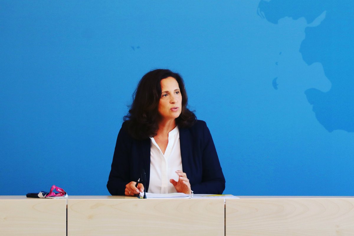 el_samadoni's tweet photo. Heute nun die #landespressekonferenz zum #tätigkeitsbericht2021 als #bürgerbeauftragte für #sozialeangelegenheiten des Landes #SchleswigHolstein - ich freue mich auf den Austausch im Parlament! https://t.co/YyhuAkxuHj
