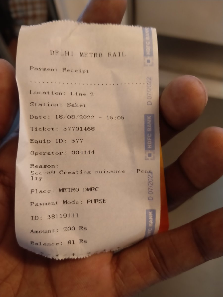 arkesh770's tweet photo. दिल्ली मेट्रो 🚇 का कमाने का नया जरिया, मास्क न लगाने के नाम पर चालान।  @OfficialDMRC प्रवेश द्वार पर ही किसी को एंट्री ना करने दें जिसने मास्क ना लगाया हो no mask no entry, बस ये लोगों को लुटने का काम बंद कर दो🙏 https://t.co/Yp8FLfjziX