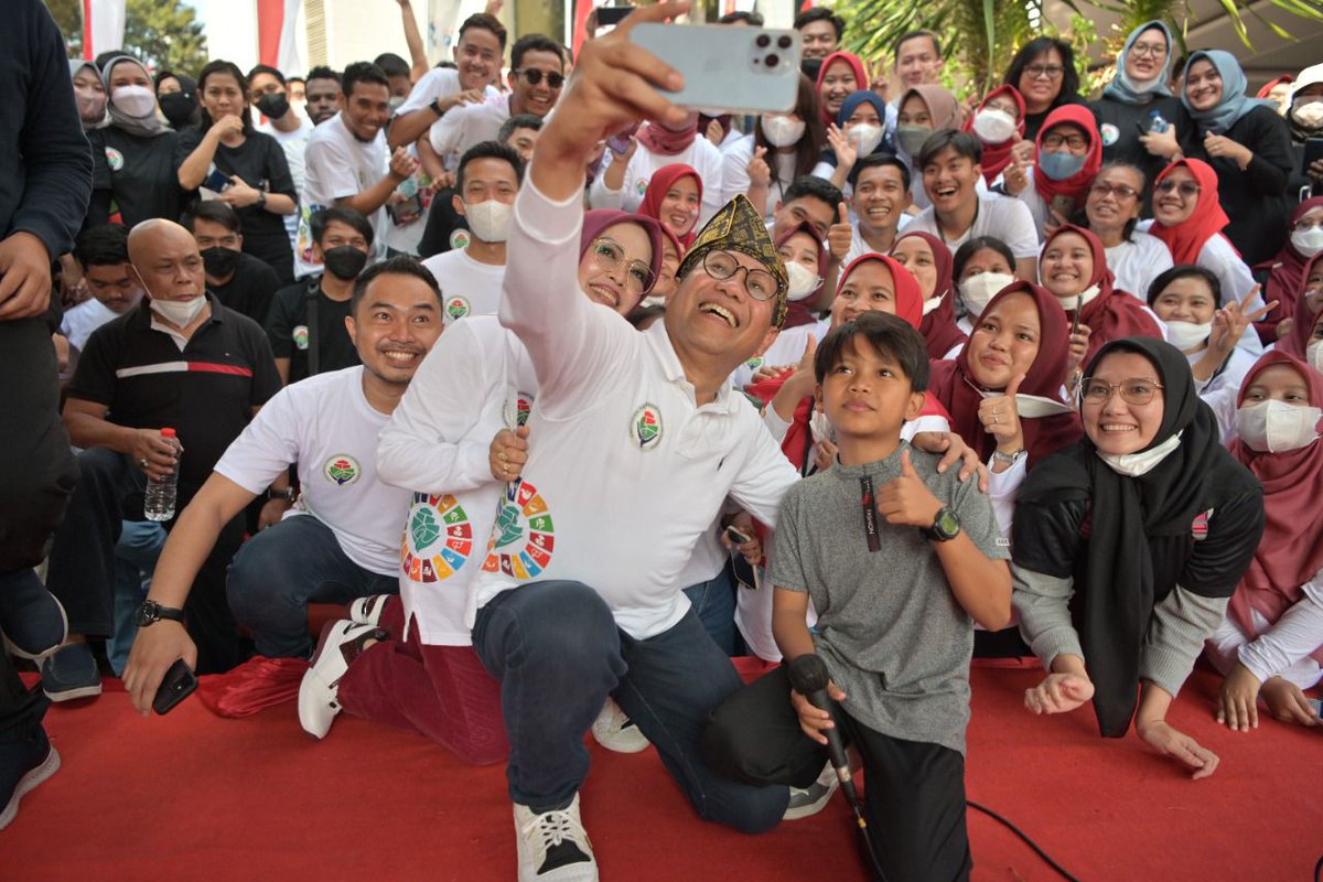 nilga_y's tweet photo. #FarelGusHalim

@jokowi 
@halimiskandarnu
@Kemendespdtt
@malik_haramain
@imansyukri
@taufikmadjid71
@yusradaridesa 
@azzameldzikrie 
@tppkemendes 

#FarelGusHalim https://t.co/xa53o0U6nw https://t.co/5k9qObaueo