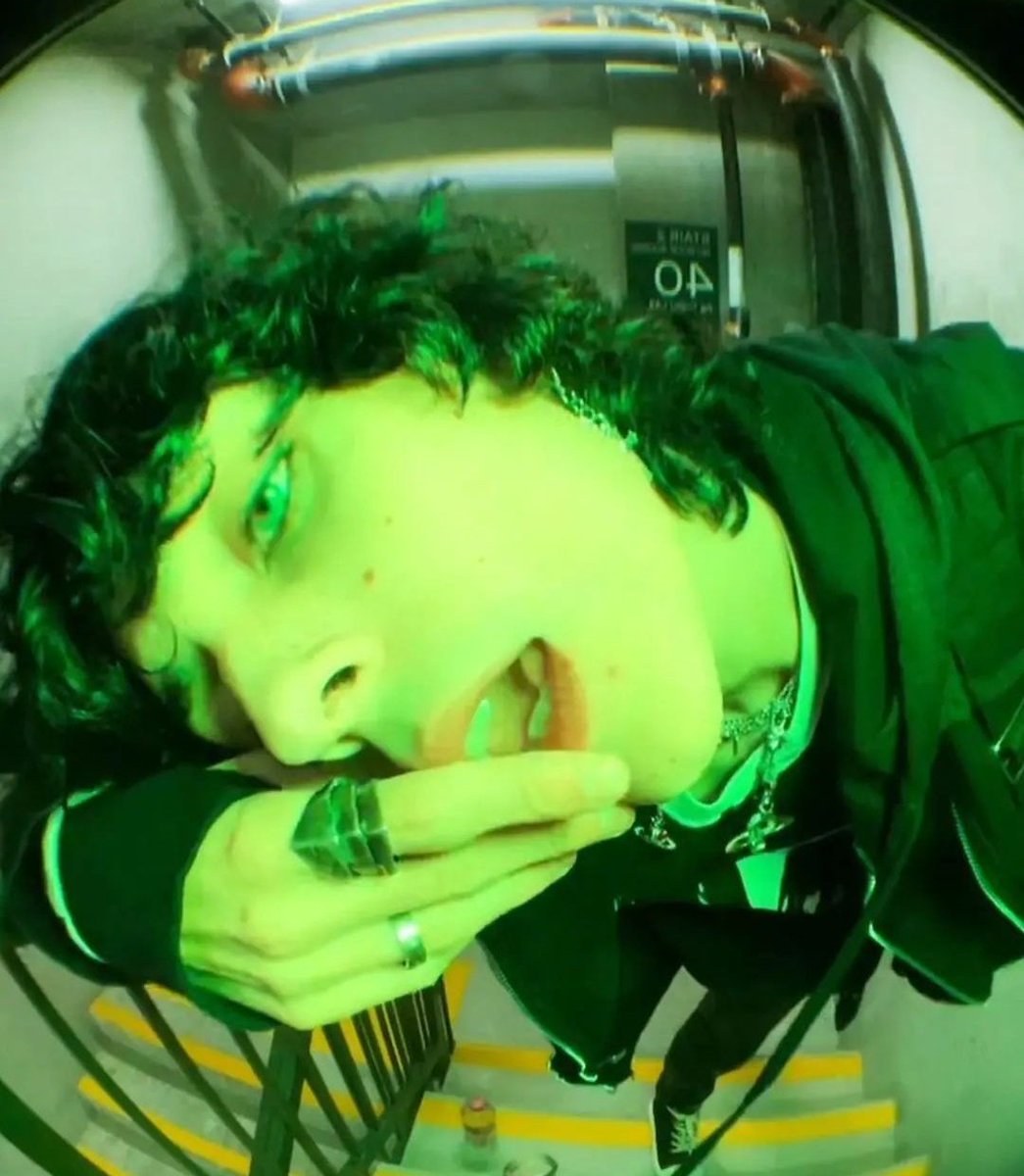 ~ Ｏｓａｍｕ Ｍｉｙａ
                   ✧⃝     ②①     ✧⃝
            ✪ 𝕄ú𝕤𝕚𝕔𝕠 / 𝔹𝕒𝕥𝕖𝕣𝕚𝕤𝕥𝕒 ㉨
                   #HQ #hqrp #rp