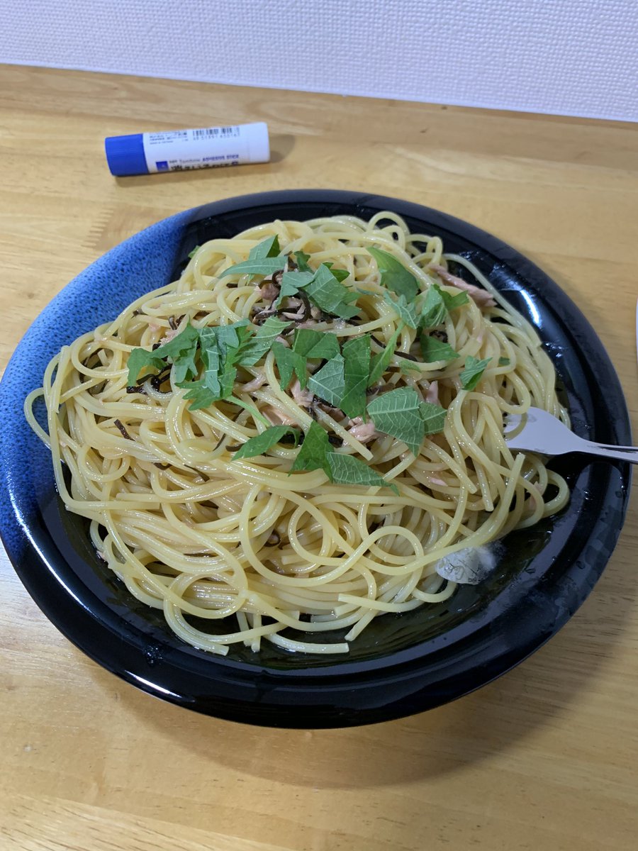 yuzu100's tweet photo. ツナと塩昆布の冷製パスタ https://t.co/BhPh1pm6pS