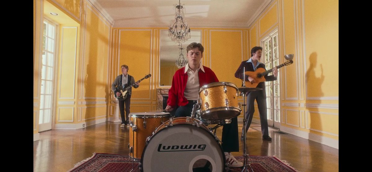 Official_NHCPH's tweet photo. The music video for @NewHopeClub's brand new song 'Call Me A Quitter' is OUT NOW!!!#CallMeAQuitter

https://t.co/VhqFRv2j7P https://t.co/OU6qH8PbTP