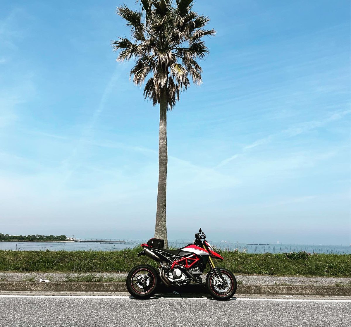 8月18日はハイパーの日
自慢のハイパーを晒す
#hypermotard950
#ducati 
#ハイパーの日
#81hyperhypes