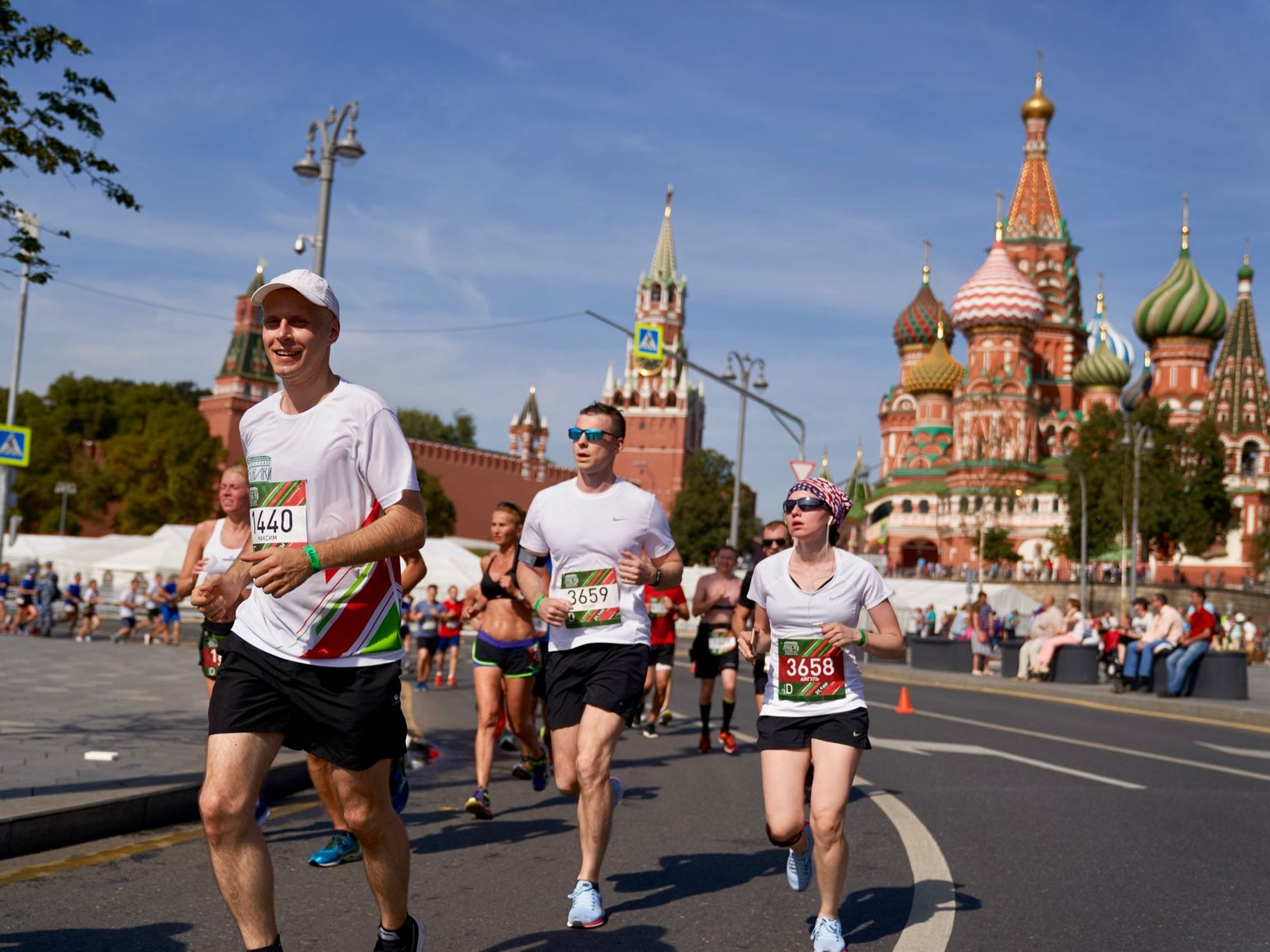 Бега в москве