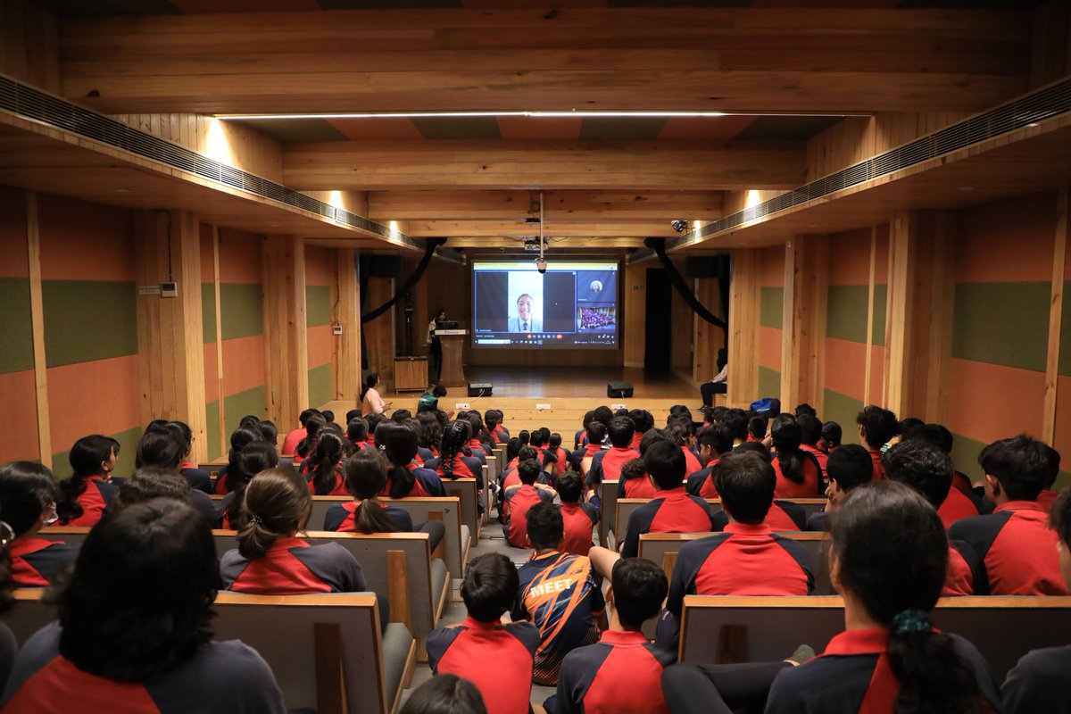 FSSurat's tweet photo. Licipriya Kangujam spoke to G10 Humanities Ss about the need for immediate actions to save the youth & the world from inevitable. Ss understood how laws need to address the threat to survival through sustainable actions.
#FSWay #FSHappenings #FSStudents #FSLife #IBClassrooms https://t.co/tM9LYgMBY7