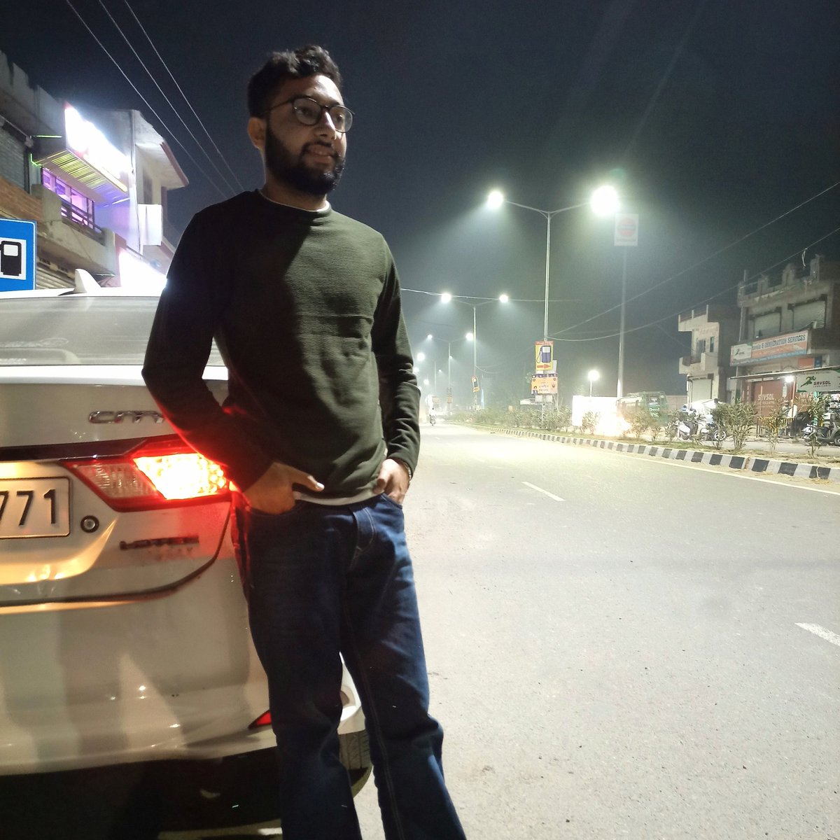 nitishk211's tweet photo. #NewProfilePic https://t.co/Z2rfTIloOp