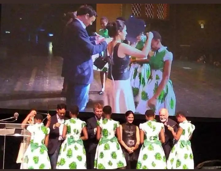 IgboHistoFacts's tweet photo. Today in History:

Onitsha Girls Conquered The World in Silicon Valley, USA.

On this day August 2018, Mrs. @uchesilver led five Onitsha secondary school girls to conquer the world and won Gold in a Technovation contest defeated 115 countries. That was huge!

Let's celebrate them https://t.co/EKqigpMw3S