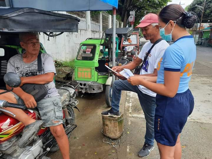 gal_pnp's tweet photo. August 18, 2022
@gal_pnp @pnpdpcr @pro1dpcr Personnel of Galimuyod MPS under the supervision of PMAJ GABRIEL ALESSANDRO A LABADOR, COP, distributed flyers  to tricycle drivers regarding Dangerous Drugs act of 2002 (RA 9165), and Anti Rape Law (RA 8353). https://t.co/jmwS5kkI5F