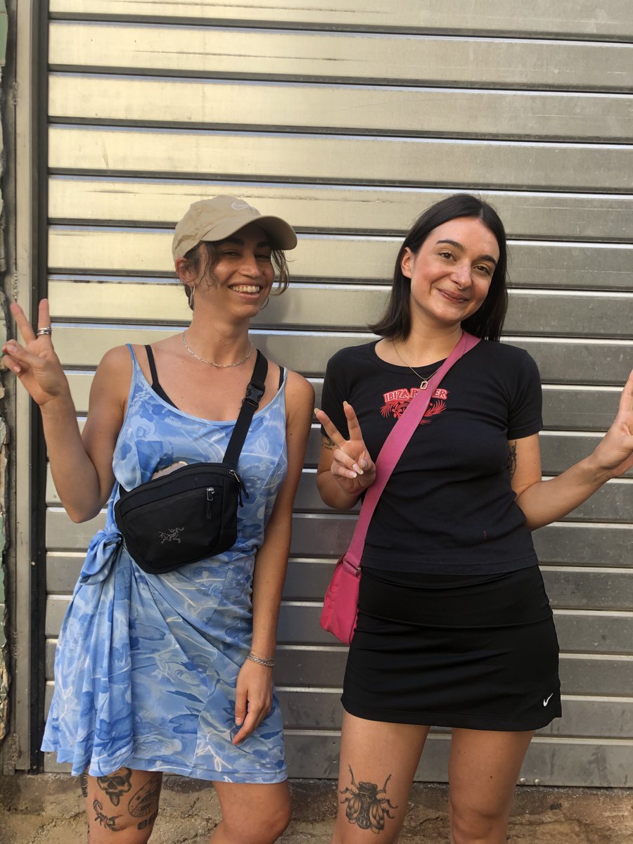๐ฌ๐ฐ๐๐๐ญ ๐ฃ๐ฎ๐ฃ๐ฎ (@djsweetjuju) on Twitter photo Last week, I was invited to play ๐ซ b2b ๐ซ with @juliebiche_ on Marseille based Ola Radio !
Playing tracks by <a href="/biancaoblivion/">Bianca Oblivion</a> <a href="/Tribal_Brothers/">TribalBrothersUK</a> <a href="/WRACK90/">WRACK (ใฉใใฏ)</a> <a href="/UNIIQU3/">JERSEYCLUBQUEEN ๐ธ๐ฝ</a> <a href="/Leonce/">Zaminos</a> <a href="/minamusicuk/">๐ฅ Mina ๐ฅ</a> & more ๐ฏ๏ธ
Full tracklist and replay โคต๏ธ Last week, I was invited to play ๐ซ b2b ๐ซ with @juliebiche_ on Marseille based Ola Radio !
Playing tracks by <a href="/biancaoblivion/">Bianca Oblivion</a> <a href="/Tribal_Brothers/">TribalBrothersUK</a> <a href="/WRACK90/">WRACK (ใฉใใฏ)</a> <a href="/UNIIQU3/">JERSEYCLUBQUEEN ๐ธ๐ฝ</a> <a href="/Leonce/">Zaminos</a> <a href="/minamusicuk/">๐ฅ Mina ๐ฅ</a> & more ๐ฏ๏ธ
Full tracklist and replay โคต๏ธ