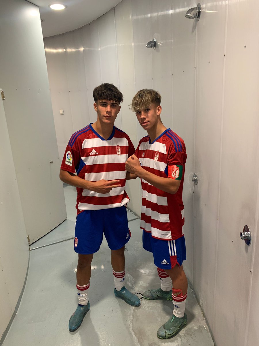 <a href="/celticpulianas/">Celtic Pulianas CF</a> - <a href="/CanteraNazari/">Granada CF Cantera</a> 

➕️2️⃣ ⚽️🎯

➕️1️⃣ 🅰️

🦈©️⚽️

#EternaLucha