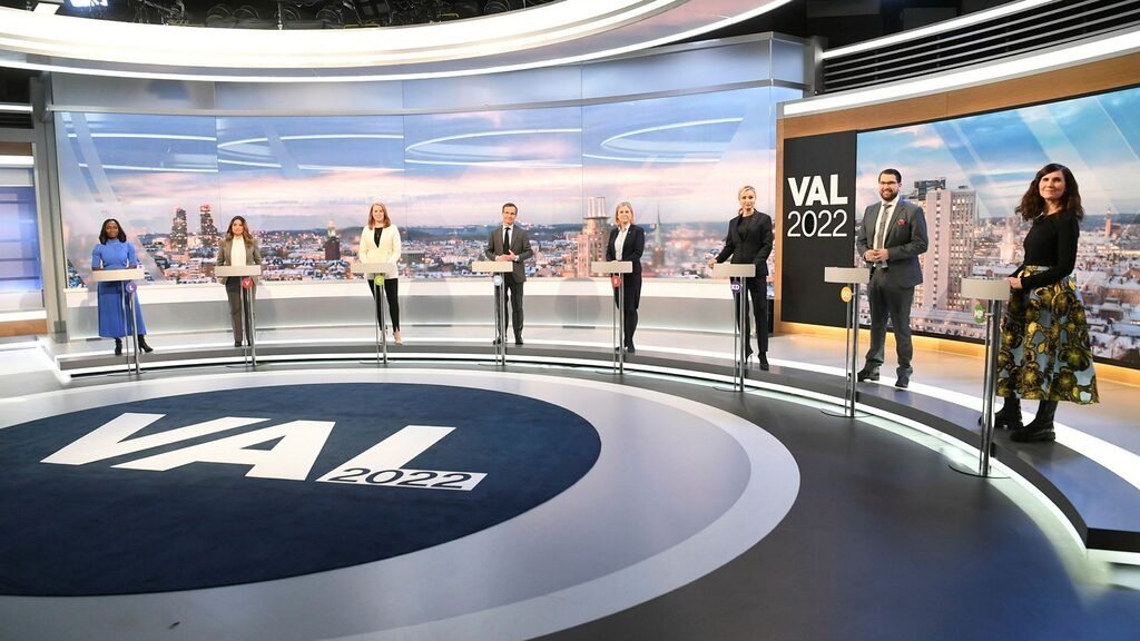 persalbark's tweet photo. Swedish elections are coming up, and I'm very proud to live in a country where democracy is strong enough to produce no less than eight different political parties that each argue for their particular voters opinions! https://t.co/NIxsbhl30i
