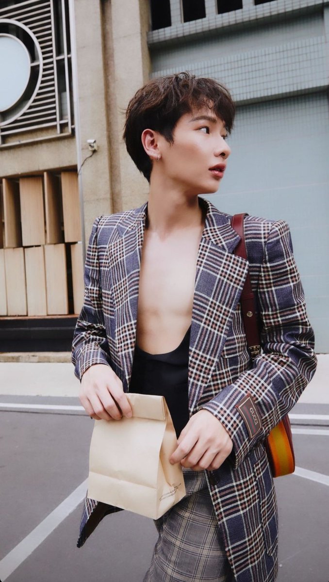 hourlyog's tweet image. #ออฟกัน​ #offgun