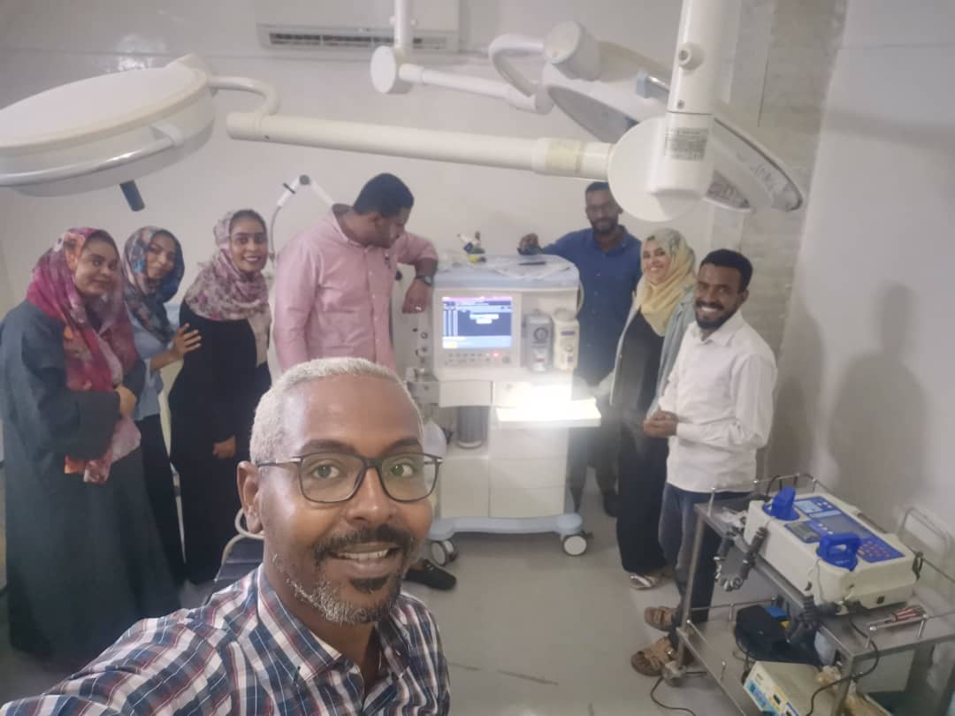 RafeefFor's tweet photo. Good morning our beloved followers 🥰
Check our latest installations on Queen Hospital
Model: LEON Plus | Anesthesia Machine.
Manufacturer: Löwenstein/Germany
#Rafeef #anesthesiologist #anesthesiology #healthcare #sudan https://t.co/rQwPzHskGS