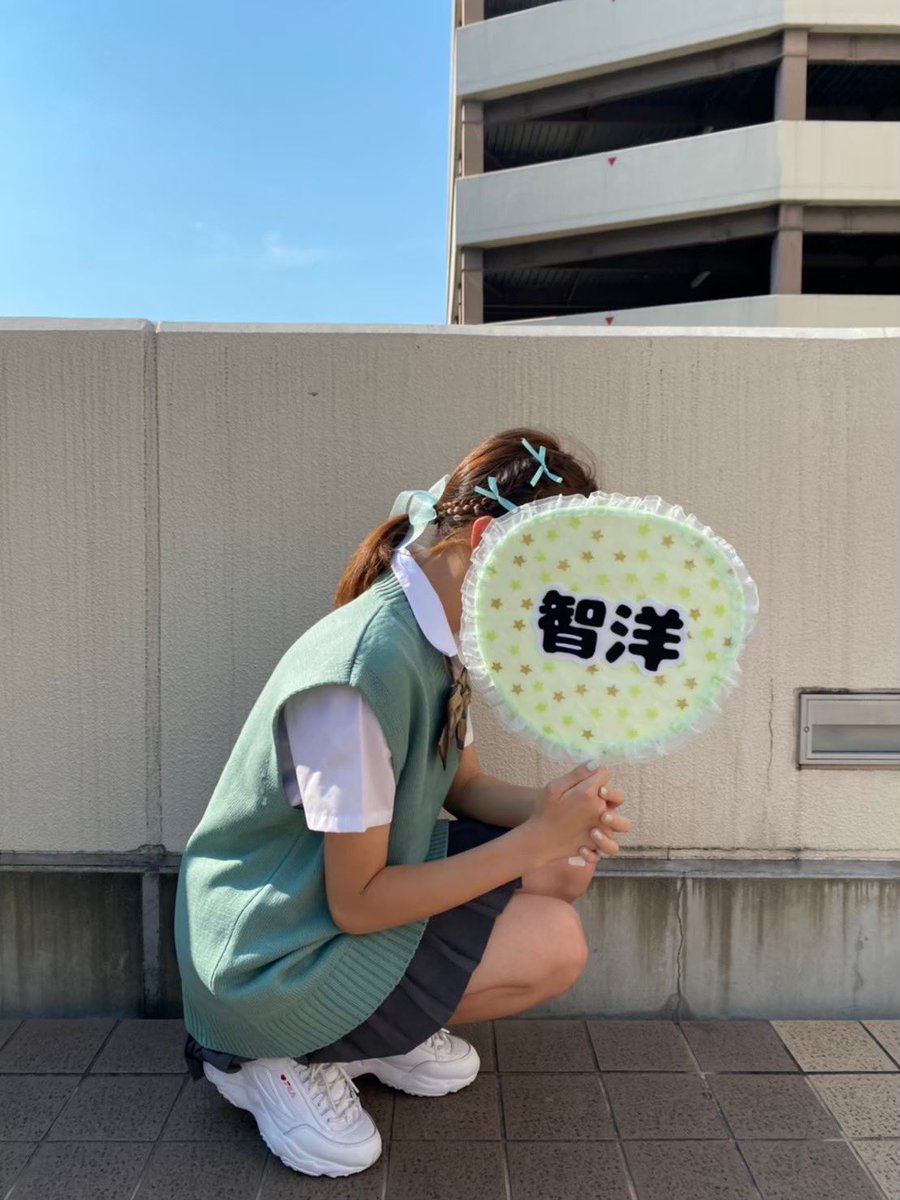 kamitomoren0726's tweet photo. 𝙠𝙖𝙢𝙞𝙮𝙖𝙢𝙖 𝙩𝙤𝙢𝙤𝙝𝙞𝙧𝙤

05｜𝙤𝙨𝙖𝙠𝙖｜拒否無

たくさんのジャス民さんと仲良くなりたいです👀♡

#ジャニーズWEST  #ジャス民さんと繋がりたい  #わーーーージャニオタさんと繋がるお時間がまいりましたいっぱい繋がりましょ https://t.co/PqmCjN9Ku8
