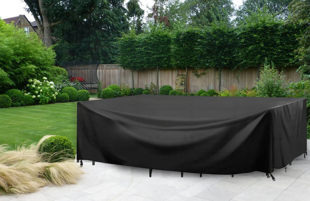 Outdoor furniture covers extend the life of your patio furniture by protecting it from the hot sun, heavy rains or other bad weather.
Shop here bit.ly/3PxC2ZF