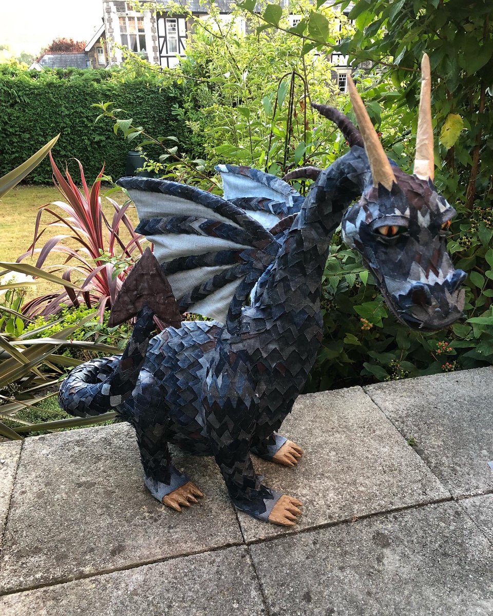 chickeninchalk's tweet photo. @BBCBreakfast #upcycling made from rubbish and pairs of jeans https://t.co/CXtdKOSYZT