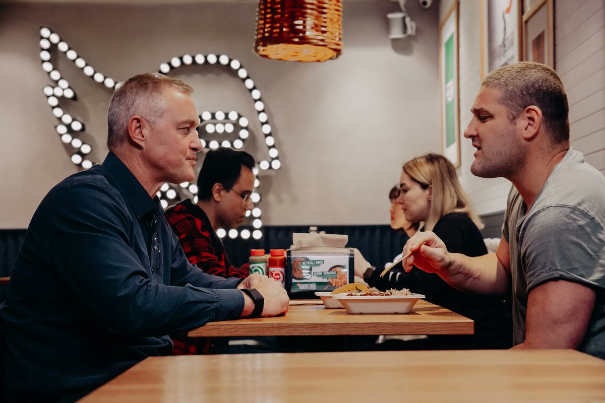 bob_sudharshan's tweet image. It&apos;s great to see major food brands adopt plant-based menus AND market well. 
Mad Mex extends plant-based offering with new mince product - Future Alternative buff.ly/3K1YTeG

#Vstars , #purposewithprofit, #sharedvalue, #profitwithplants #sdgs #socialimpact, #csv,