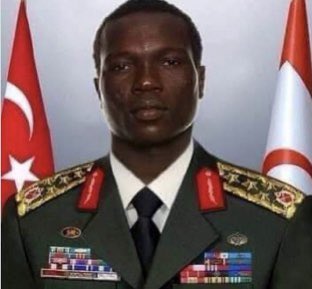 Abu Bakeroğlu tek başına son kurşuna kadar savaştın. Bu aziz millet seni unutmayacak. Allah kabilene zeval vermesin.