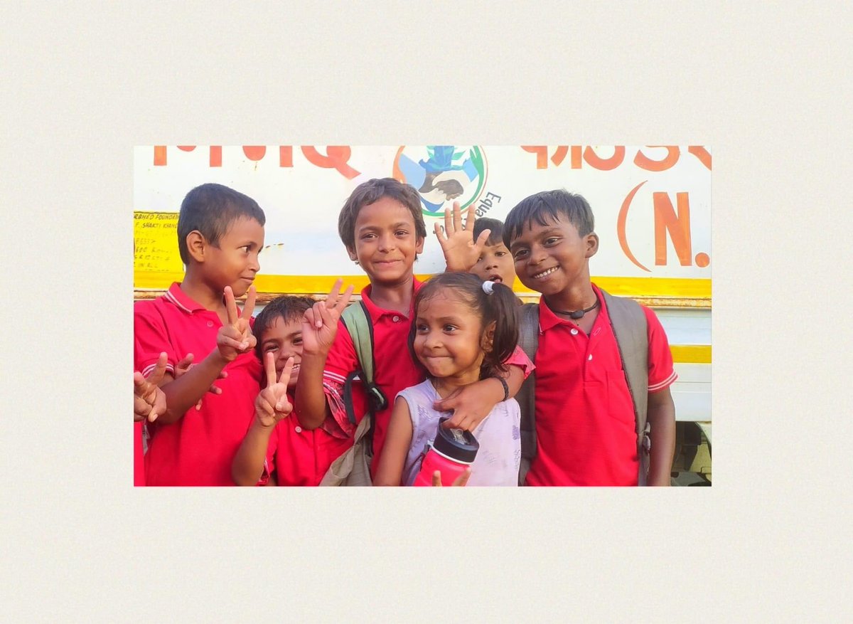 NirbhedNGO's tweet photo. #Nirbhed_shikshalaya 
Happy faces
#निर्भेद_है_हम #निर्भेदफाउंडेशन 
.
.
.
.
.
.
.
.
#smile #photooftheday  #happyfaces #photochallenge https://t.co/LYlQynHIWr