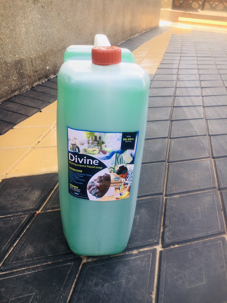 BugembeNelson's tweet photo. Cleaning is key in this funny weather(muddy). 

#MultipurposeLiquidSoap https://t.co/rdNb6Ha7K4