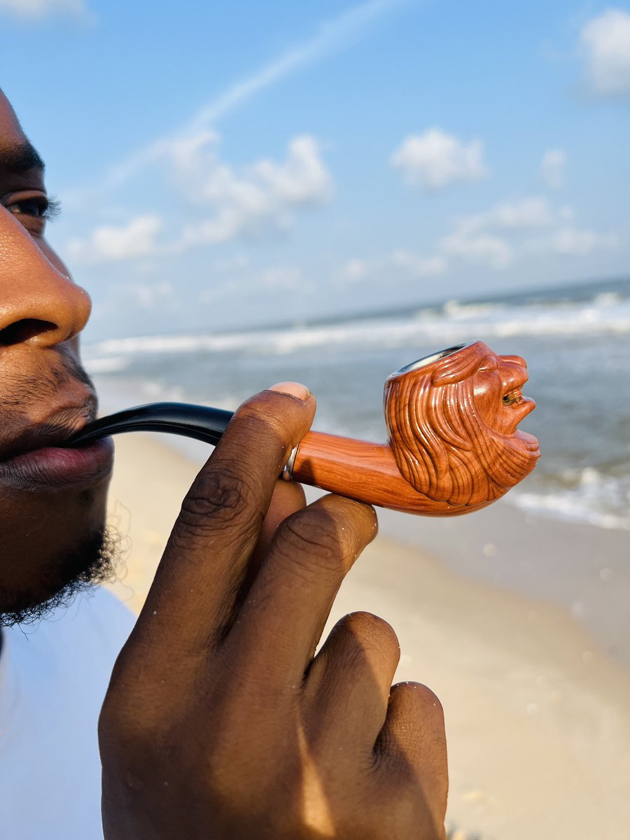 puffnpaz's tweet photo. This are for the pipe lovers 🌬💨

#puffnpaz
#lifestylebrand https://t.co/OrudVSnLHA