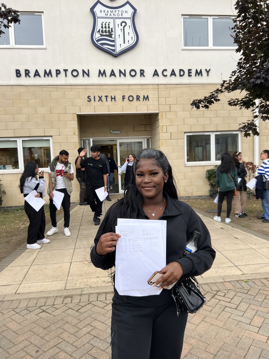 Grace achieved A*A*A* and she will@be studying Law at Warwick. Massive congrats Grace and all best wishes.