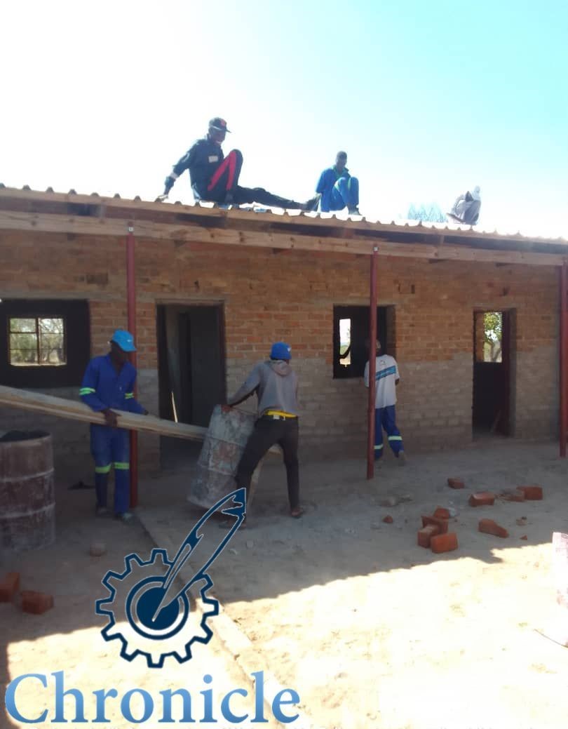 The Gwambe community in Bulilima District of Matabeleland South Province has replaced the zinc sheets which were stolen at Gwambe Clinic last year. The clinic is one of the many being built by communities in the district.