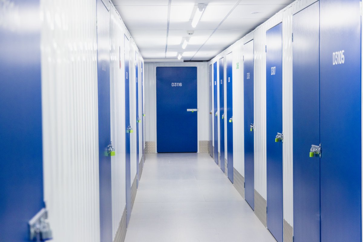 StoreGuardian's tweet image. If you are not familiar with the benefits of self-storage, we offer a no obligation tour for you to view the facility, to arrange your visit today, please call or email us to arrange.

0333 577 9600

📦📦📦