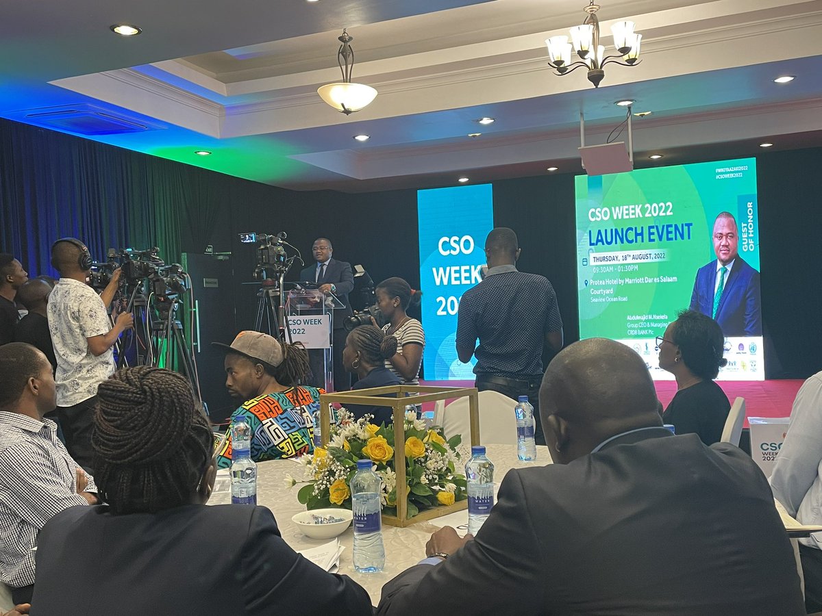 Twaweza_NiSisi's tweet photo. #WikiYaAzaki inakwenda kutoa mwanga juu ya ushirikiano wa serikali, sekta binafsi na Asasi za Kiraia katika kuleta maendeleo endelevu - @amnsekela, MD @CRDBBankPlc 
#CSOWeek2022 https://t.co/u9BPlz2saA