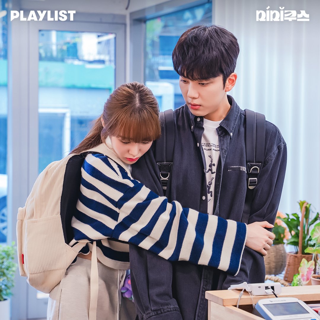 playlist_kr's tweet photo. 달달한 밈쿠즈 8화 비하인드 스틸컷 공개!🍫💜
트라우마도 이겨내는 달달 러브라인 응원해..💕👍🏻 

📌막장 하이틴 [#미미쿠스]
✔️매주 수,금 19시 NOW. 전편 단독 공개
✔️플레이리스트 유튜브 하이라이트 공개 (7~16화) 

#유영재 #나나 #김명찬
@BAP_Youngjae @wooah_nv https://t.co/miwksJr4b9