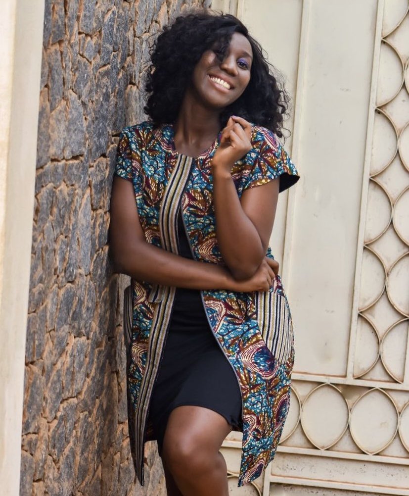 RhophysC's tweet photo. A quick throwback to one of our favorite, shop this look😍

#rhophycouture #ThrowbackThursday #outfitoftheday #countrycloth #fashiondesigner #Ankara #fashiondesigner https://t.co/kvk16UHz5l