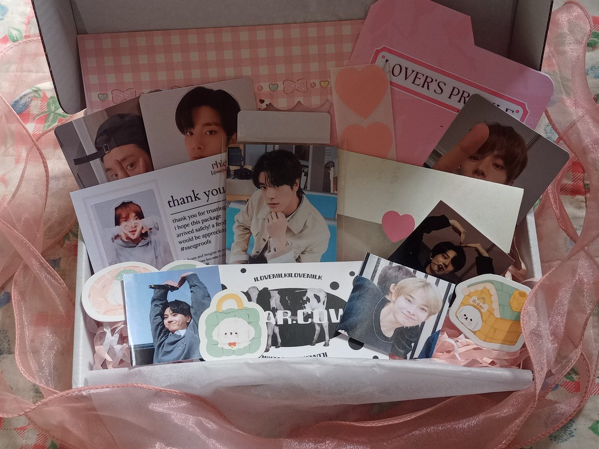mimikookoo___'s tweet photo. Jake came home! He arrived safely, tysm @sseqbreeze for letting me adopt him and for packing it v safely. Ty for the freebies and for the smooth and fast trans as well! 'Till next time! tysm 🤍 Lastly, I just wanna let you know that you have the prettiest packaging!
#sseqproofs https://t.co/cmndKXnJyj