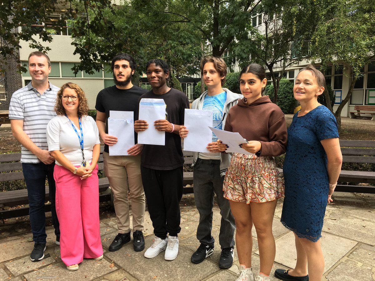 Annie Gammon (@hackneydirofed) on Twitter photo Lovely to join Haggerston headteacher and Year 13 students. Great successes in A levels and BTECs. Next steps include Physics, Drama, Law and Sports Science. <a href="/HaggerstonSch/">Haggerston School</a> <a href="/hackneycouncil/">Hackney Council</a> Lovely to join Haggerston headteacher and Year 13 students. Great successes in A levels and BTECs. Next steps include Physics, Drama, Law and Sports Science. <a href="/HaggerstonSch/">Haggerston School</a> <a href="/hackneycouncil/">Hackney Council</a>