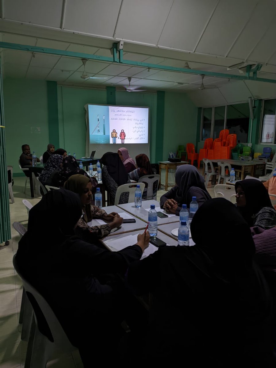 MaldivesFamilyF's tweet photo. Youth ge ehy ga k Gulhi council aa wdc aa gulhigen "mintheege thaafthu kurun nahthaalun"
#kgulhisession
@MVIaffairs @MoYSCEmv @MoGFSSmv https://t.co/51Vivcwuup