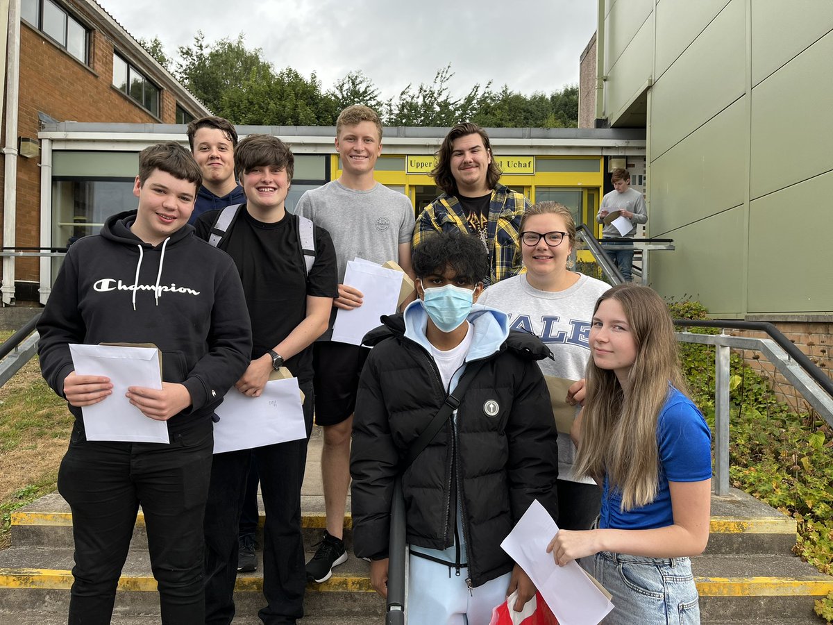 KingHenrySchool's tweet photo. Some amazing results at KHS today 👍 Well done to everyone https://t.co/q2oSKV4pNm