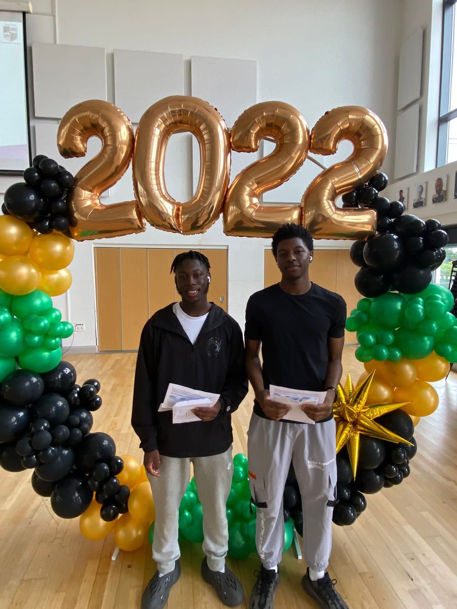 rw_school's tweet photo. Congratulations to our wonderful Year 13 students. We are incredibly proud of them, the challenges that they have overcome and all that they have achieved. We wish them all the very best for the future! #RWS13 #Results2022 🖤💚 https://t.co/0117yi4rY5