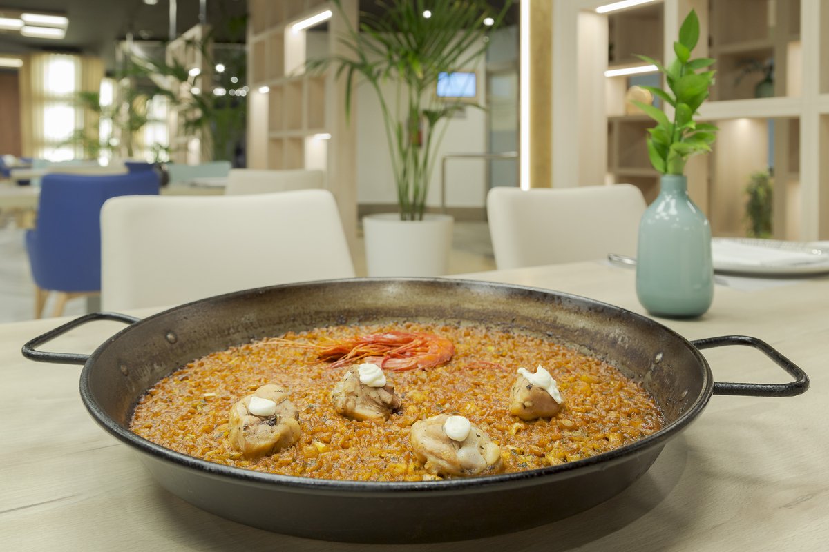 Nuestro Restaurante Trasluz cuenta con el distintivo L'Exquisit Mediterrani, la marca gastroturística creada por Turisme Comunitat Valenciana para promover y promocionar la oferta gastronómica diferenciada de nuestra Comunidad.Te esperamos! #MeliaAlicante #MeliaSpain #SoulMatters