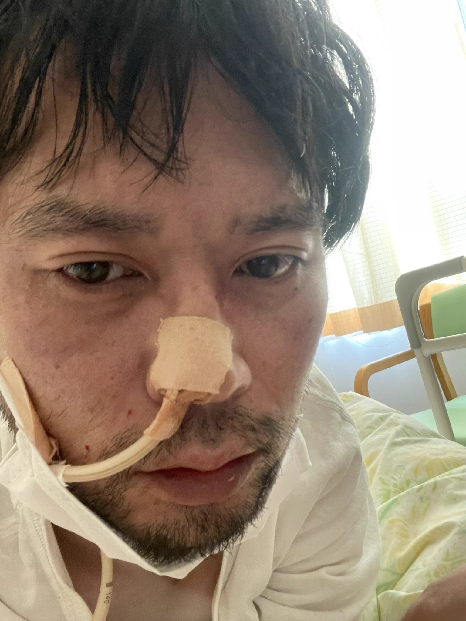 @panko4545: Twitterのトレンドでどっかのゲーム配信者がテキーラ15杯飲みながらapexやってるらしい。
こんなの褒められたことじゃないんだぞ。
賞賛するようなリプ飛ばすなよ。   