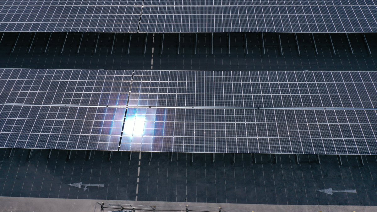 From bacteria that eat carbon, to more effective #solarpower, to fusion power breakthroughs – #innovation is central to meeting the #climatechallenge.

Join us at #OXtoZERO to explore &amp; map how innovation can help the 🌍 to #netzero.

oxtozero.com/programme