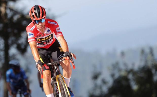 hc_wanders's tweet photo. 🚨¡Nuevo podcast! ¡Comienza la segunda temporada🚨

¡Hoy cambiamos de día para hablar de #LaVuelta22! Más de una hora dedicada a analizar la carrera. 

Con @sergioyustos_, #PGR, @jorge_matesanz  &amp; @Alvaro_Queve 
 
Ivoox 🎤https://t.co/7hg9UtNawa

Spotify 🎤https://t.co/hceoYtGj2i https://t.co/1lQ5XdLM2K