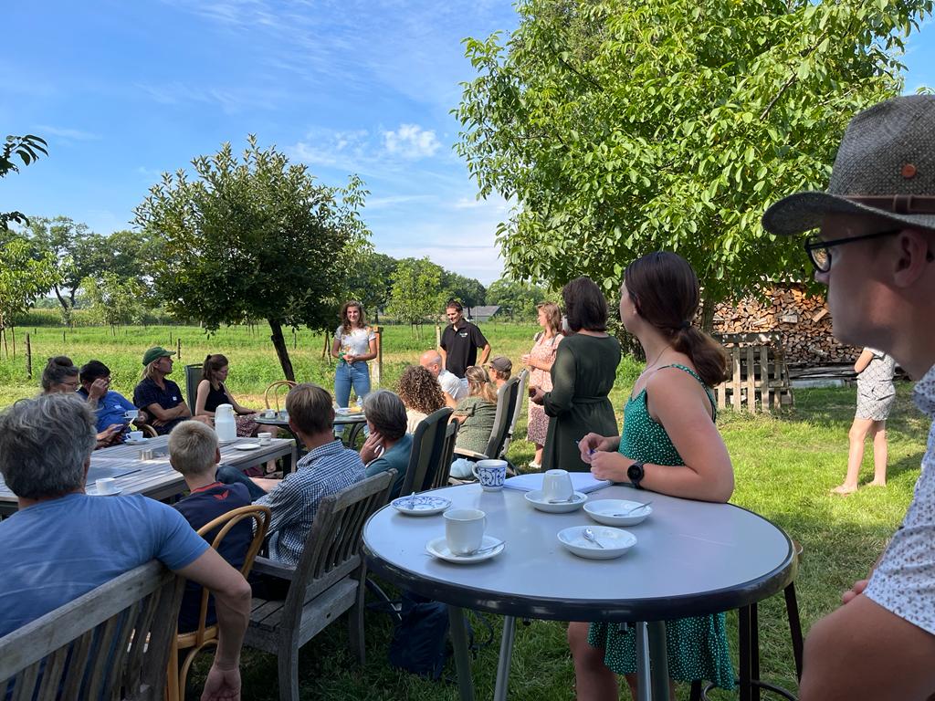 Werken aan de #landbouwtransitie met #landbouworganisaties en #natuurorganisaties samen? Het kan! Meld je nu aan als: #trajectmanager #duurzamelandbouwmetnatuur #natuurinclusievelandbouw #deoplossingishier  nmu.nl/vacature/traje…