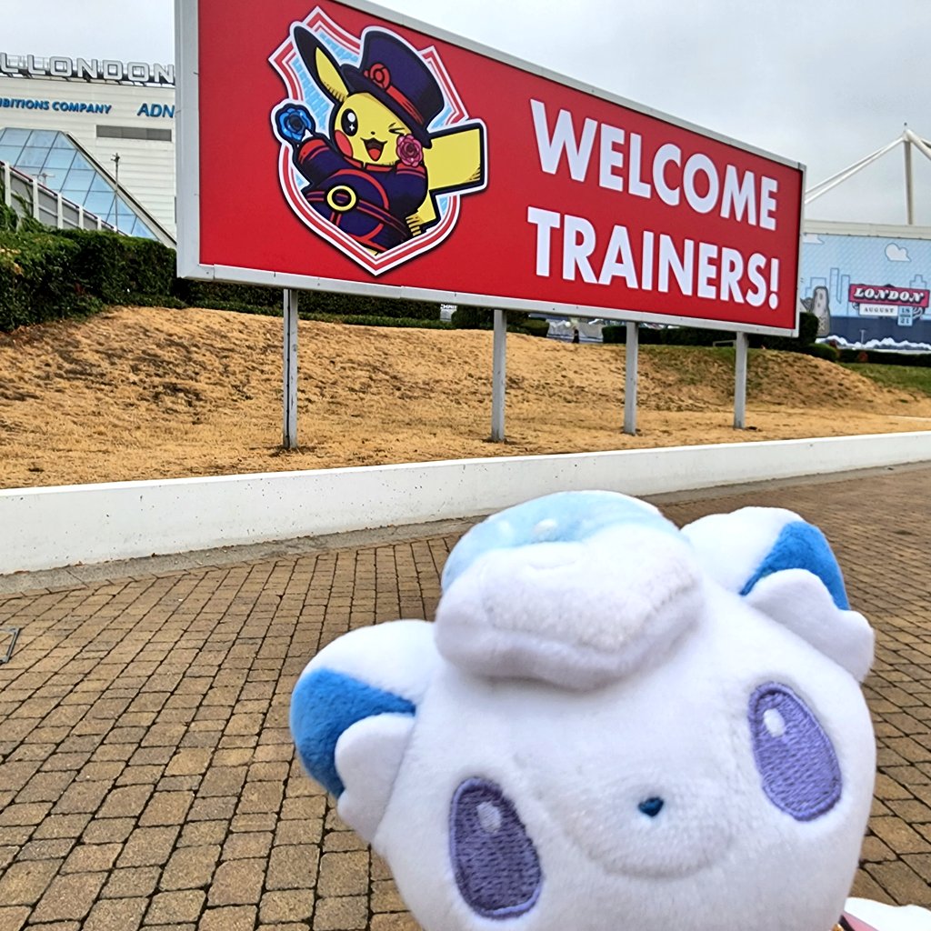 Faye at Worlds #poketravel tweet media