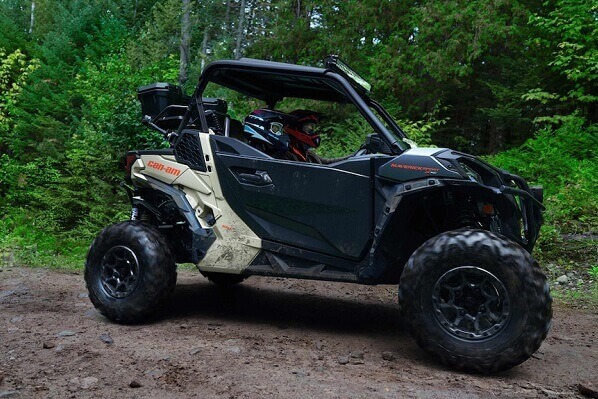Atvrom1's tweet photo. Lineup-ul Can-Am Maverick Sport 2023 este pregatit de actiune pe cele mai extreme terenuri off road! Citeste stirea completa pe https://t.co/uHLGFAqsHS💨💨 https://t.co/bTH9JSmDkA
#canam #mavericksport #ssvcanam #atvrom #offroad #sidebyside https://t.co/tNpIxJo6nO