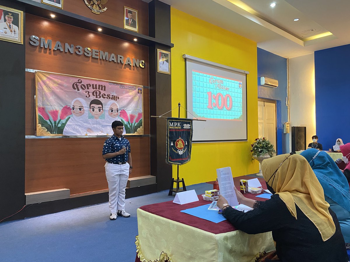 Selamat sore, Satria Ganesha! 🐘

Pada saat ini, sedang dilaksanakan Forum 3 Besar Calon Ketua MPK! Semoga menghasilkan Ketua MPK yang amanah😊✨