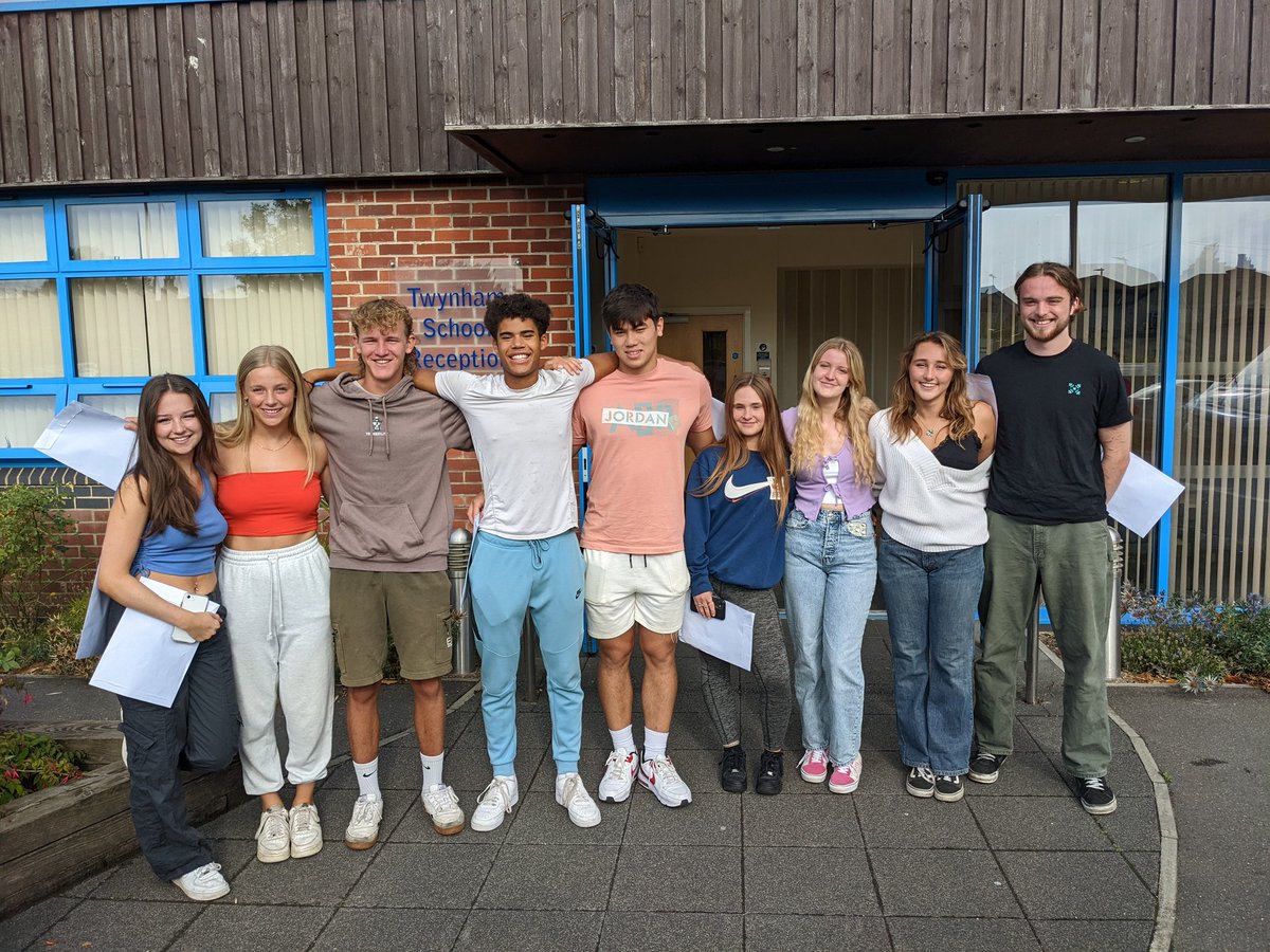 Twynham School tweet media