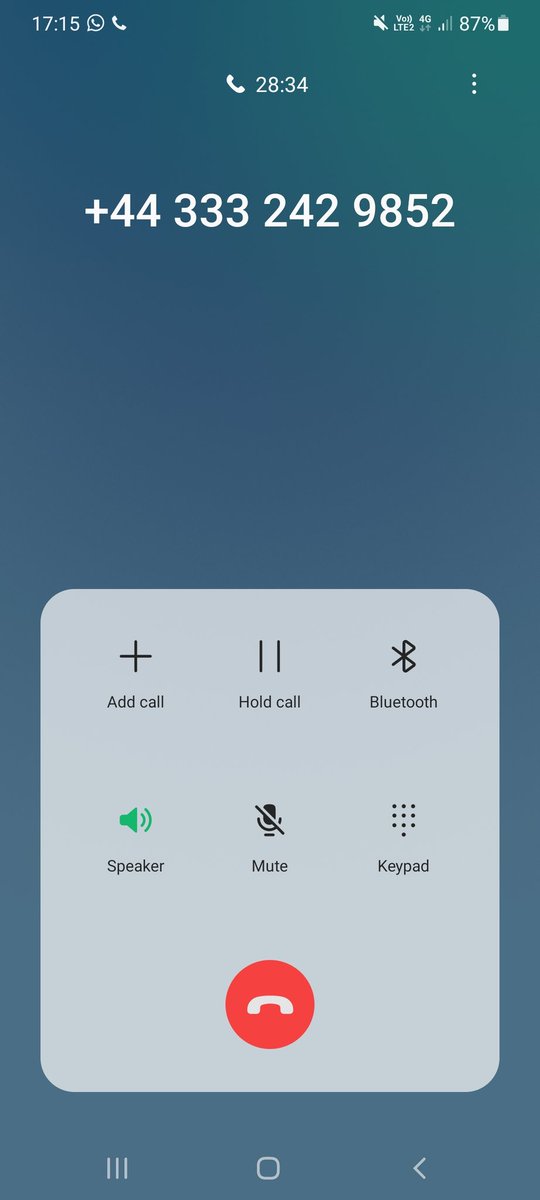 JGillespie84's tweet photo. @AwayResortsUK can you answer my DM please regarding a holiday discount code. On hold for 28 minutes yesterday with no explanation! https://t.co/qA20qdkhpY