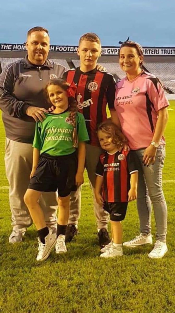 bfcdublin's tweet image. ❤️🖤It was with absolute devastation that we last night learned of the tragic passing of our dear friend Derek Monaghan, known to all simply as Mono: bohemianfc.com/?p=18473