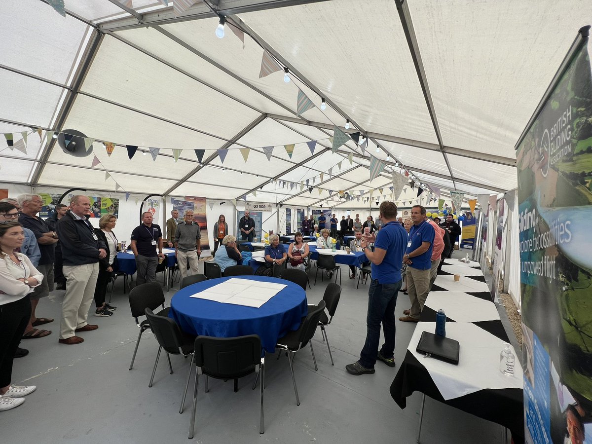 wwgc2022 (@wwgc2022) on Twitter photo <a href="/BritishGliding/">Gliding</a> Chairman Andy Perkins presenting to our VIPs #wwgc2022 #womengliding <a href="/WomenGliding/">Women Gliding</a> <a href="/UK_CAA/">UK Civil Aviation Authority</a> <a href="/GBGlidingTeam/">British Gliding Team</a> <a href="/BritishGliding/">Gliding</a> Chairman Andy Perkins presenting to our VIPs #wwgc2022 #womengliding <a href="/WomenGliding/">Women Gliding</a> <a href="/UK_CAA/">UK Civil Aviation Authority</a> <a href="/GBGlidingTeam/">British Gliding Team</a>